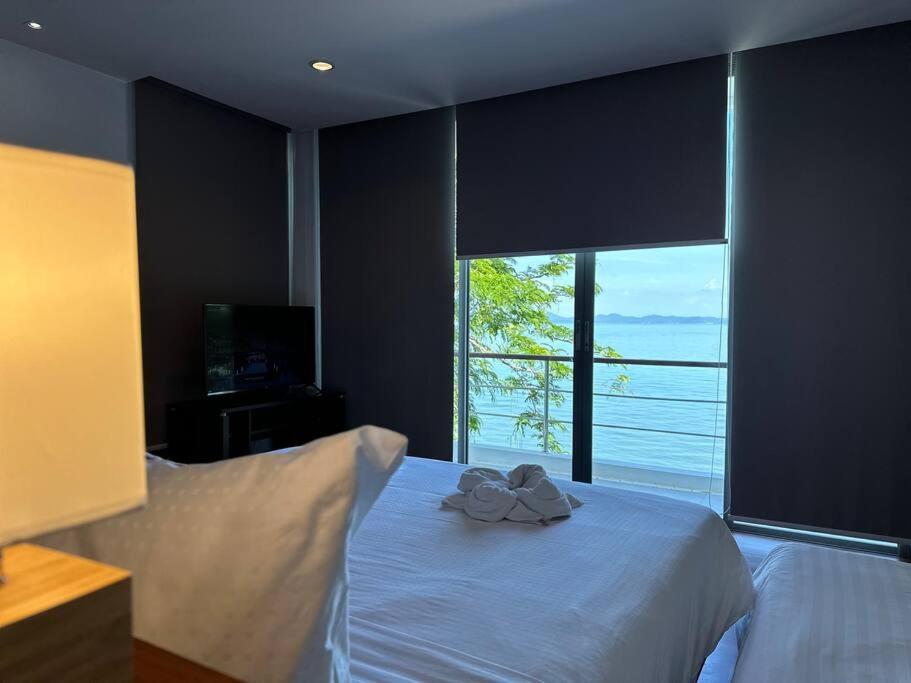 Villa 4bedroom Siray Front Phuket