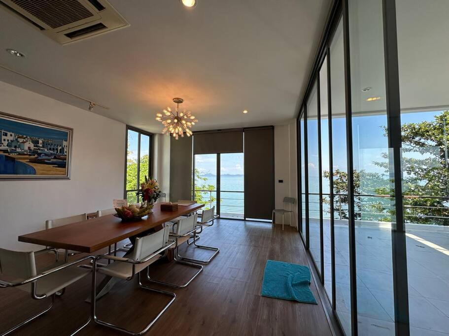 4bedroom Siray Front Villa *