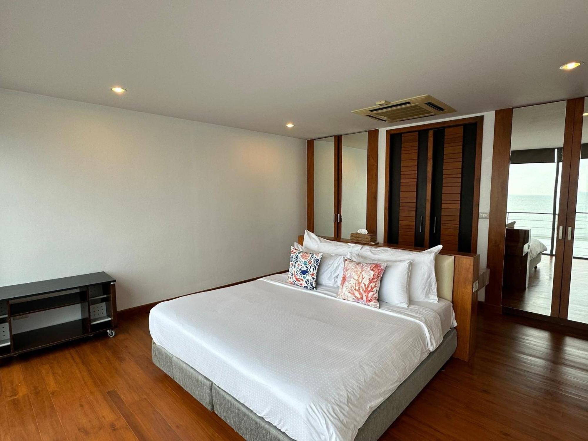 Villa 4bedroom Siray Front *