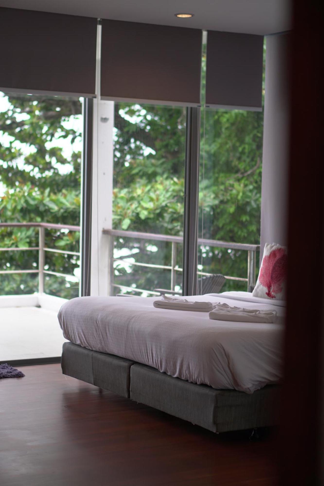 4bedroom Siray Front Villa